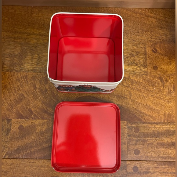 Potpourri Designs Vintage Christmas Bears Metal Tin - Picture 7 of 7